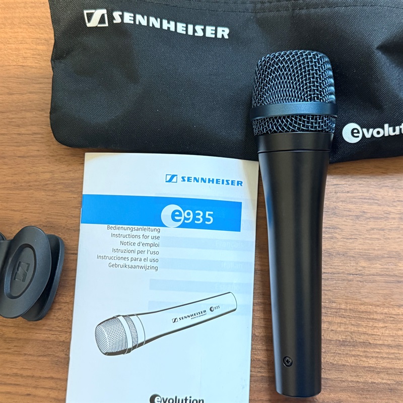 SENNHEISER E935の画像